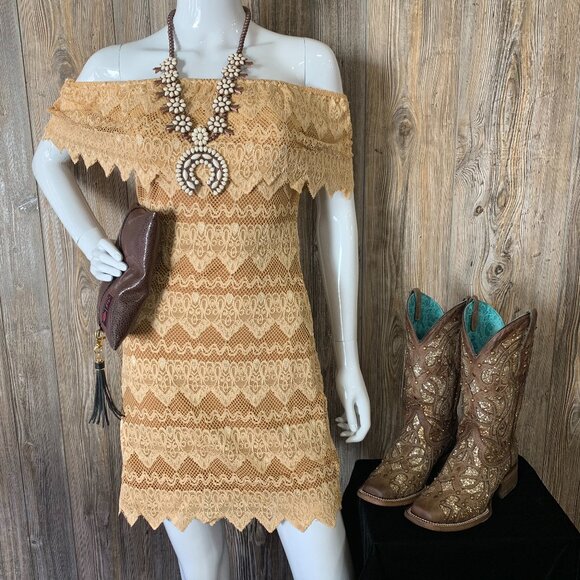 L&B Cream Lace Dress - Picture 1 of 1
